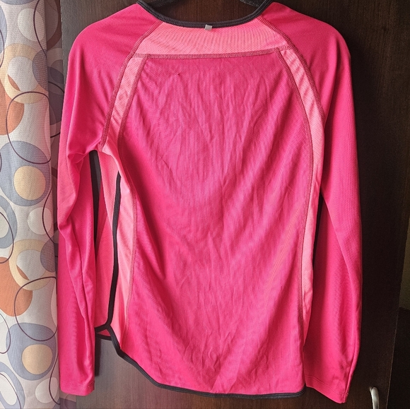 Nike Women's Vibrant Pink Long Sleeve Tee - Picture 5 of 5